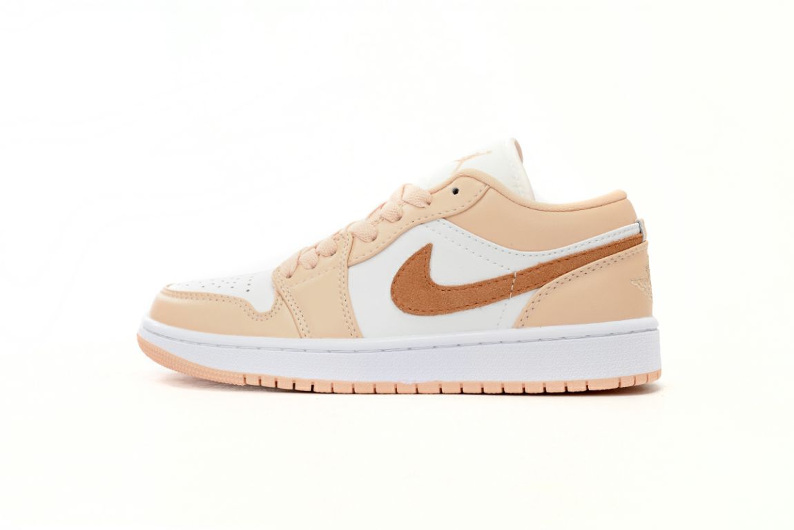 Picture of Air Jordan 1 Low _SKUfc4935642fc